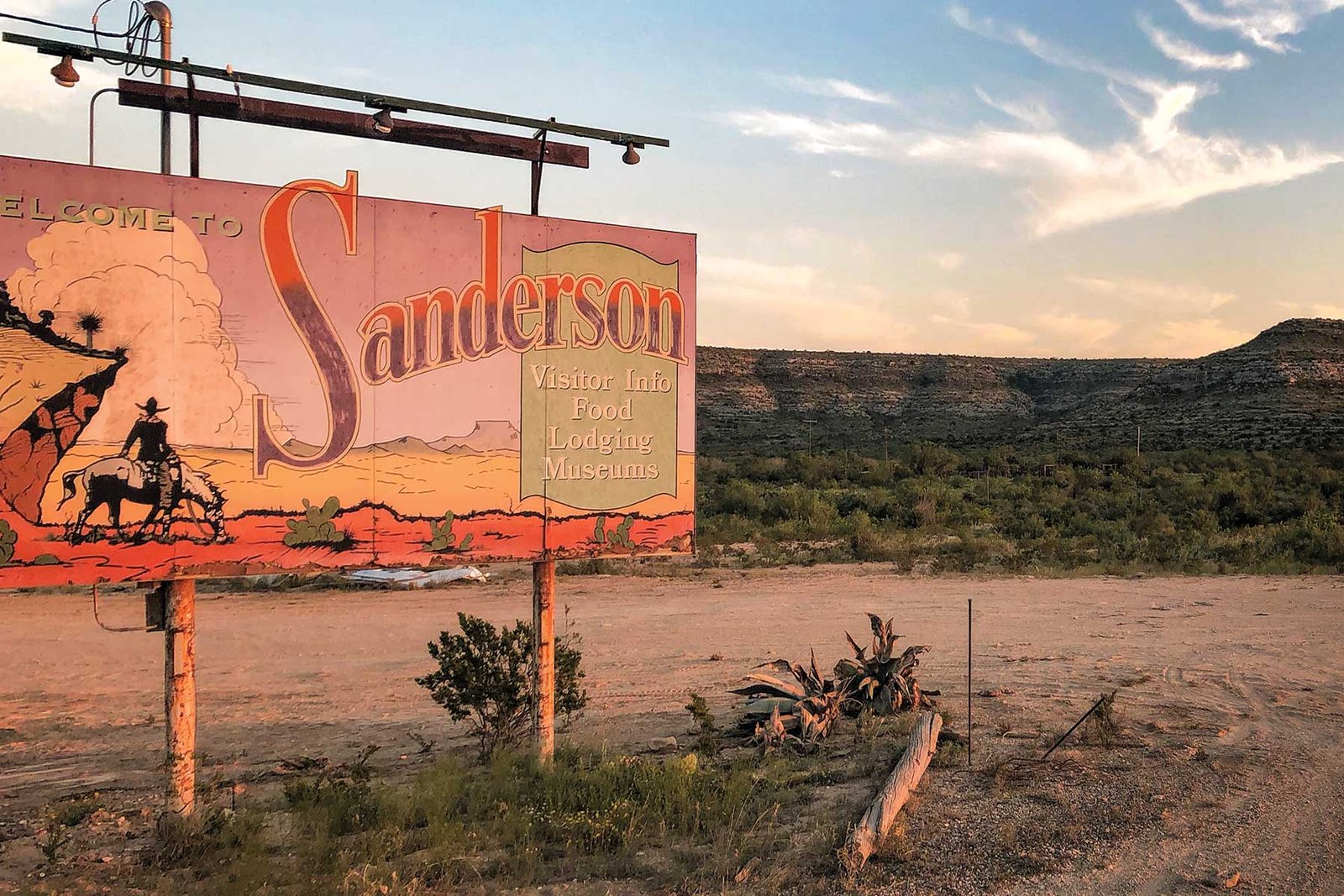 First‑Time Visitors Guide to Sanderson, Texas: Cactus Capital on the Road to Big Bend